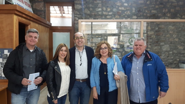 Επίσκεψη της Ευρωβουλευτού της ΝΔ Μαρ. Σπυράκης στον Εμπορικό σύλ.Ναυπάκτου