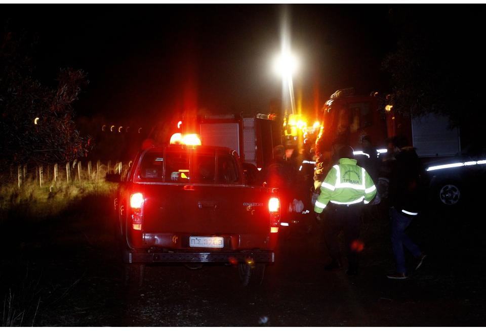 Τροχαίο στην Σπολάιτα Αγρινίου- Όχημα κατέληξε στο Πλατανόρεμα και υπάρχει εγκλωβισμός!