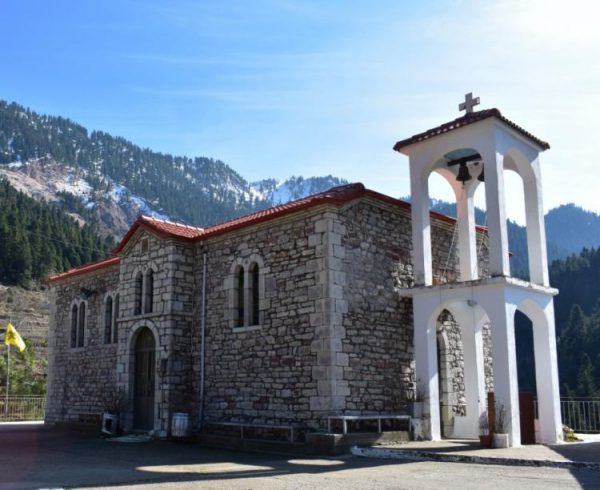 Η Αγία Παρασκευή του λόφου στο Ορεινό Θέρμο!