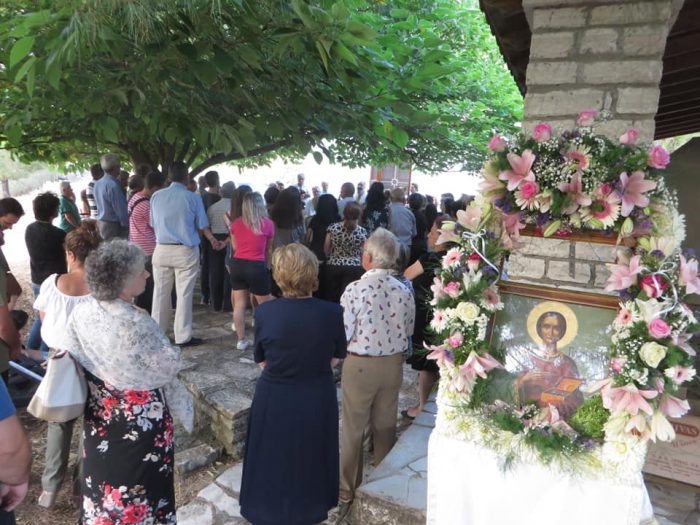 Πανηγύρι το εκκλησάκι  του Αγίου Παντελεήμονα στην Αμφιλοχία!