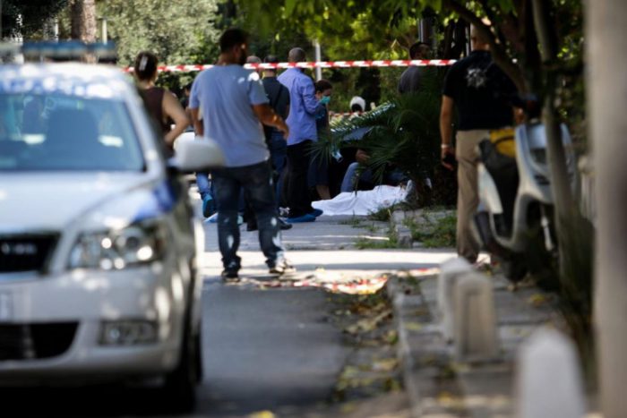 Απίστευτη τραγωδία : Τον «έσφαξε» μπροστά στα έντρομα μάτια των δύο παιδιών του