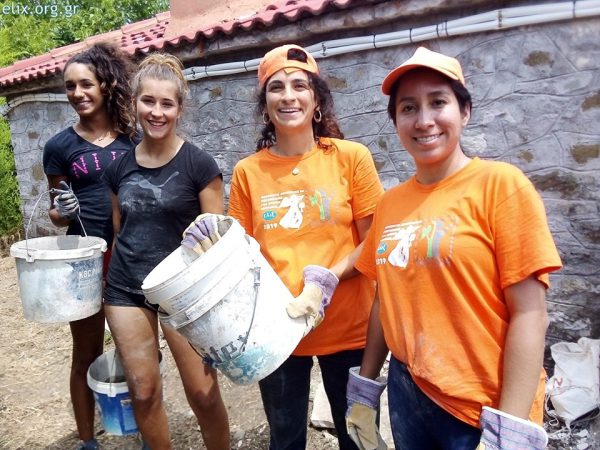 Εθελοντές από το εξωτερικό έφτιαξαν ένα υπέροχο πέτρινο μονοπάτι στην Ορεινή Αμβρακιά!