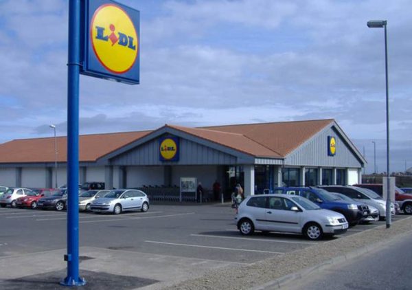 Προσλήψεις στο σούπερ -μάρκετ LIDL με μισθό 2400 ευρώ!
