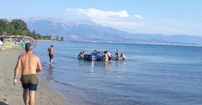 Μακύνεια: Αυτοκίνητο «βούτηξε» στη θάλασσα