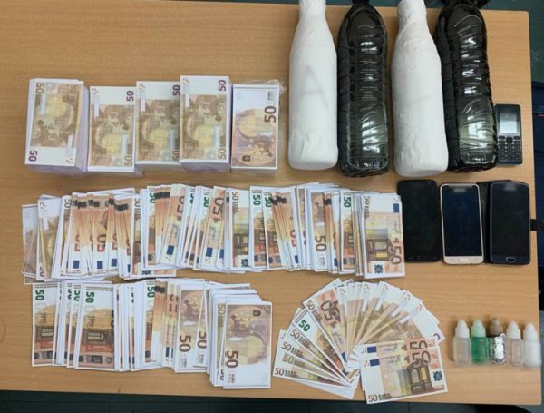 Αποπειράθηκαν να αφαιρέσουν 50.000 ευρώ από επιχειρηματία