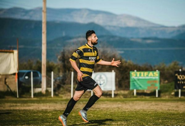 Ο Βασίλης Ράπτης από την ΑΕΚ Αγίου Κωνσταντίνου στην Ομόνοια Κεχρινιάς