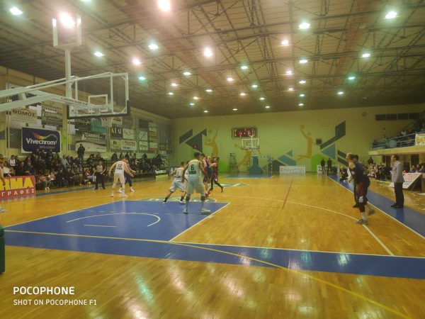 Επέστρεψε στις νίκες ο ΑΟ Αγρινίου-Άντεξε στην πίεση της Δάφνης Δαφνίου ο Χαρίλαος Τρικούπης.