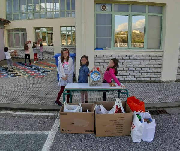 «Καλάθια Ανθρωπιάς»  από τους μαθητές  του 10ου  Δημοτικού Σχολείου Αγρινίου