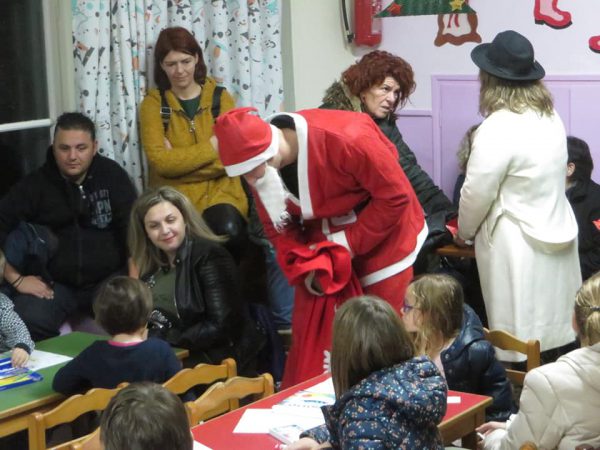 Ξεκίνησαν οι εορταστικές εκδηλώσεις στο χωριό του Αη Βασίλη στην Αμφιλοχία