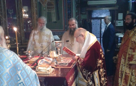 Με κατάνυξη και μεγαλοπρέπεια η εορτή της Γεννήσεως του Χριστού στο Μεσολόγγι