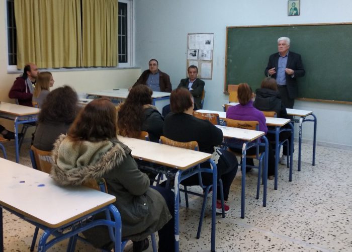 Με μεγάλη επιτυχία στο Γυμνάσιο Κανδήλας και στο ΓΕΛ Μύτικα επιμορφωτικά σεμινάρια