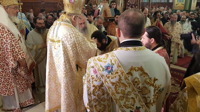 Στο βαθμό του πρεσβυτέρου και το οφίκιο του Αρχιμανδρίτου χειροτονήθηκε και παράλληλα χειροθετήθηκε ο  π. Χρ.Κελεπούρης