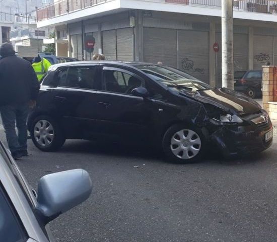 Αγρίνιο:Τροχαίο ατύχημα στη συμβολή των οδών Ίσκου και Σκίπη
