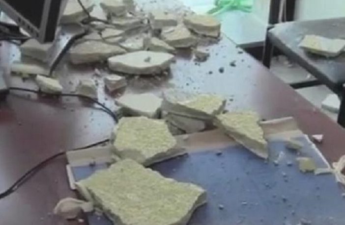 Στο νοσοκομείο εφοριακός από πτώση σοβάδων