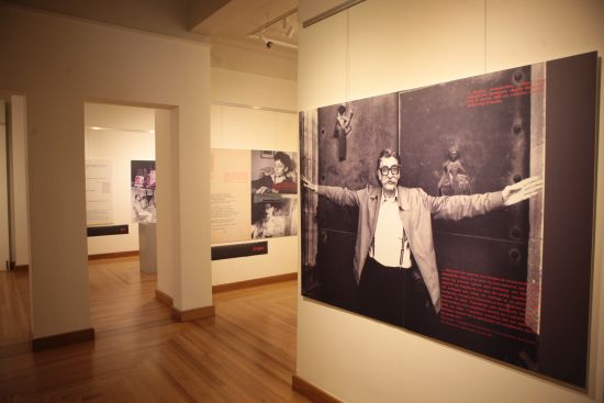 Αγρίνιο: Εγκαινιάστηκε η έκθεση για τη ζωή και το έργο του ποιητή Μ. Αναγνωστάκη