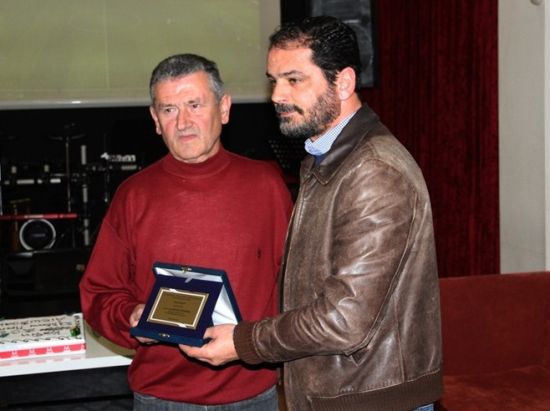 Την πίτα του έκοψε ο Σύνδεσμος Προπονητών Ποδοσφαίρου Αιτωλοακαρνανίας
