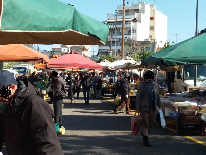 Αγρινίου:Αυξημένη κίνηση στη Λαϊκή και στις εκκλησίες- ελλιπή μέτρα προστασίας!