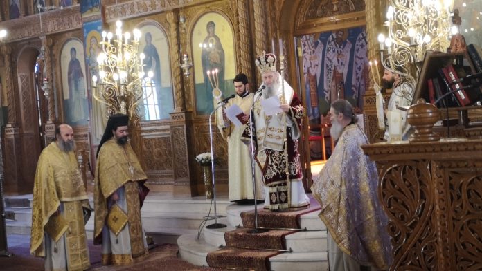 Ναύπακτος: Δέηση κατά της εξάπλωσης του Κορωνοϊού στον Ι.Ν.Αγ.Παρασκευής(video)