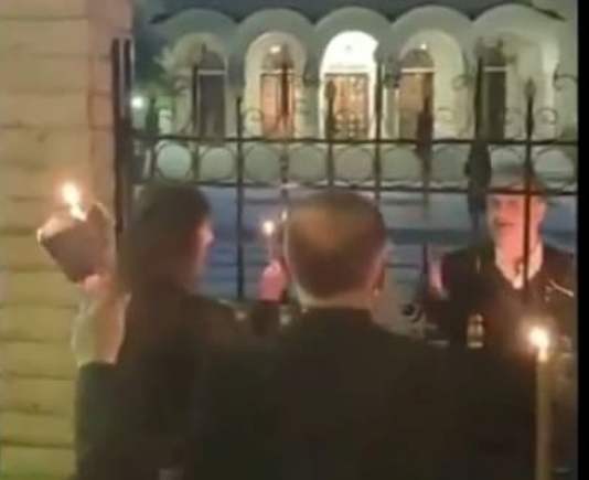 Αγρίνιο: Δεν έκαναν όλοι Ανάσταση στα μπαλκόνια-πιστοί έσπασαν την καραντίνα (φωτο-βιντεο)