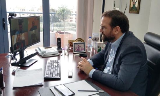 Τηλεδιάσκεψη του Ν. Φαρμάκη, με εκπροσώπους των παραγωγικών φορέων της Δυτικής Ελλάδας