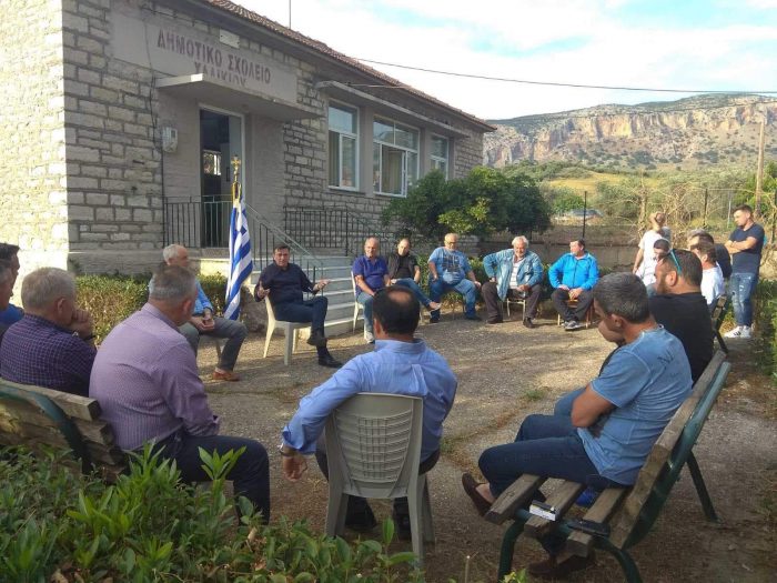 O Θάνος Μωραΐτης συναντήθηκε με τα μέλη του Συλλόγου ελαιοπαραγωγών Αιτωλικού