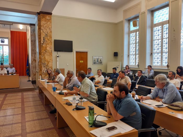 Ενός λεπτού σιγή στη μνήμη του Β.Αντωνόπουλου