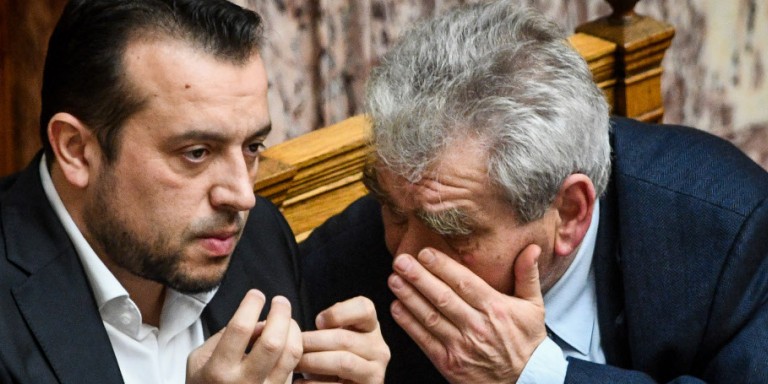 Τη διαγραφή του Νίκου Παππά από την ΚΟ του ΣΥΡΙΖΑ ζητά η κυβέρνηση