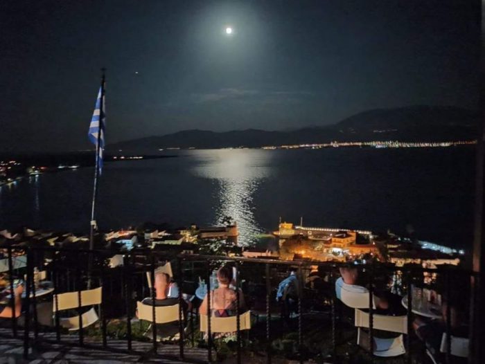 Αιτωλοακαρνανία-Εντυπωσιακά πλάνα από το «Φεγγάρι του Κόκκινου Ελαφιού»