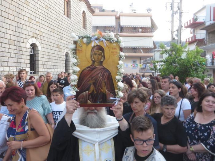 Γιορτάζει η Αγία Παρασκευή στην Αμφιλοχία!