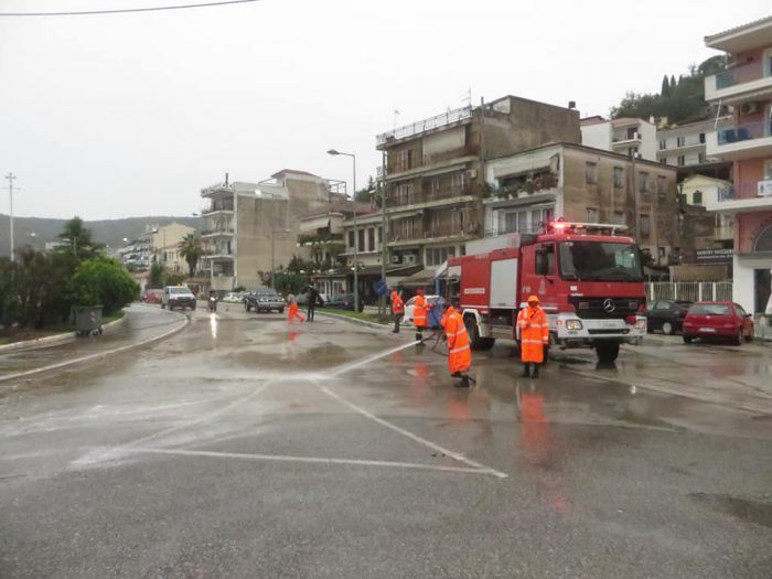 Αποκαθίστανται οι ζημιές στην Αμφιλοχία από την νεροποντή