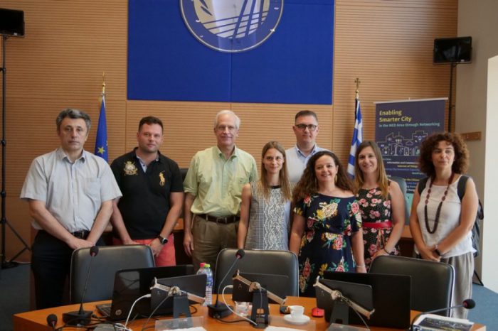 «Έξυπνες» εφαρμογές στα δημόσια κτίρια και τον οδοφωτισμό της Δυτικής Ελλάδας