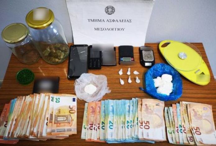 Σύλληψη στο Μεσολόγγι για κατοχή ναρκωτικών σε οικία και διακίνηση