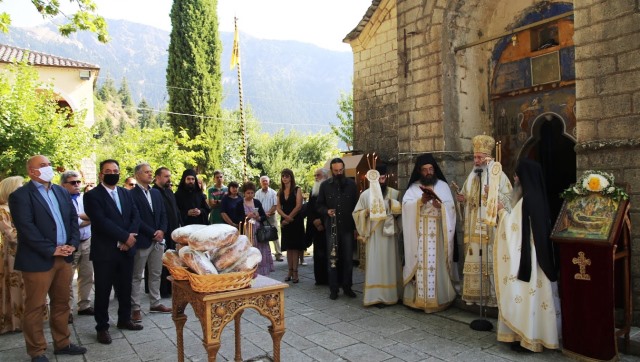 Εορτή της Κοιμήσεως στην Ιερά Μονή Αμπελακιωτίσσης