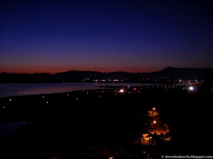 Επιβάτης σε κατάσταση αμόκ- Αναγκαστική προσγείωση αεροσκάφους στην Κέρκυρα