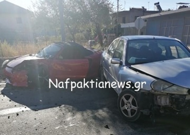 Ναύπακτος: Σύγκρουση οχημάτων στον Λυγιά -Δύο τραυματίες