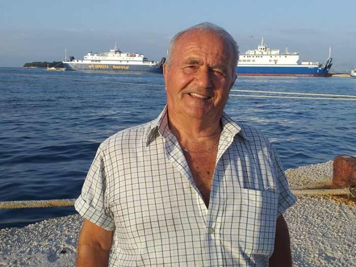 82χρονος πέρασε στο τμήμα της Φυσικής του Αριστοτελείου Πανεπιστημίου