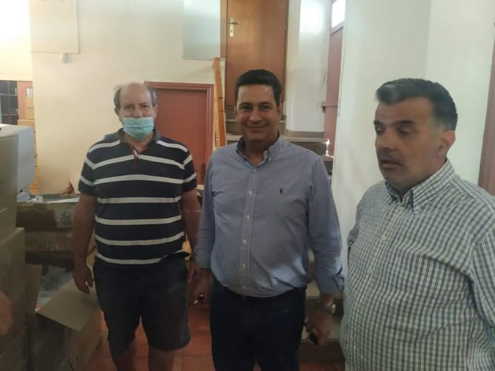 Έφτασαν στον δήμο Αγρινίου οι μάσκες και τα παγουρίνο για τα σχολεία- Ξεκίνησε η διανομή τους