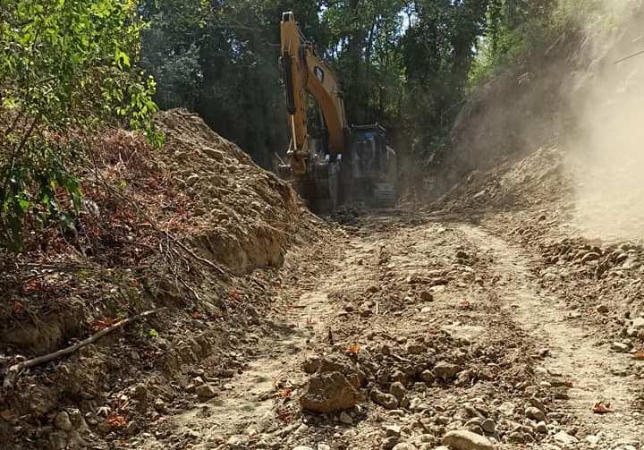 Εργασίες καθαρισμού δύο ρεμάτων στο Καινούργιο