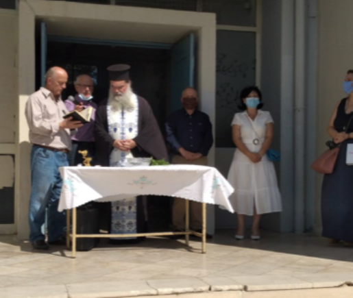 Η Μαρία Σαλμά στην τέλεση του αγιασμού του 3ου Λυκείου Αγρινίου