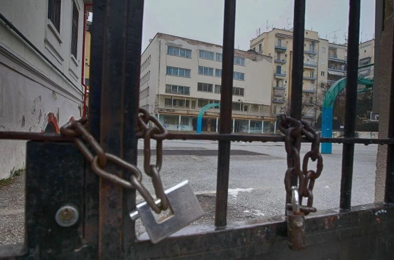 Καταλήψεις σχολείων: «Λουκέτο» βάζουν οι μαθητές αντιδρώντας στο μέτρο της μάσκας