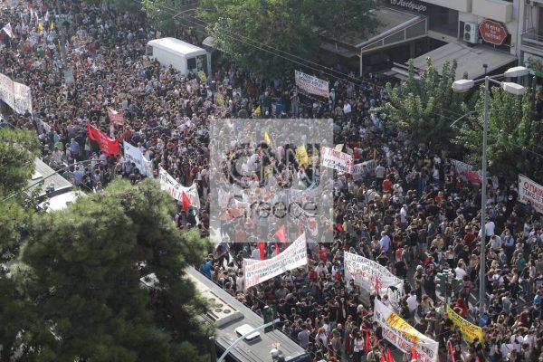 Δίκη Χρυσής Αυγής: Πλήθος κόσμου στους δρόμους