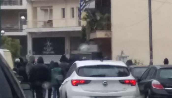 Η παρουσία αντεξουσιαστών δεν επέτρεψε την μηχανοκίνητη πορεία στο Αγρίνιο-πορεία στο κέντρο της πόλης