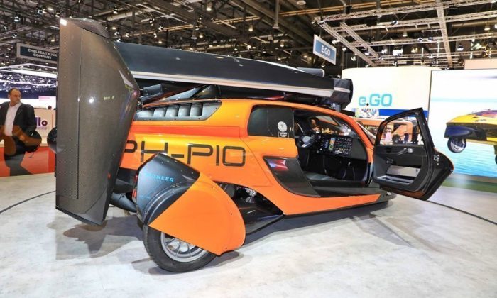 Αυτό είναι το ιπτάμενο αυτοκίνητο που θα δούμε σύντομα στους δρόμους (ΒΙΝΤΕΟ-ΦΩΤΟ)