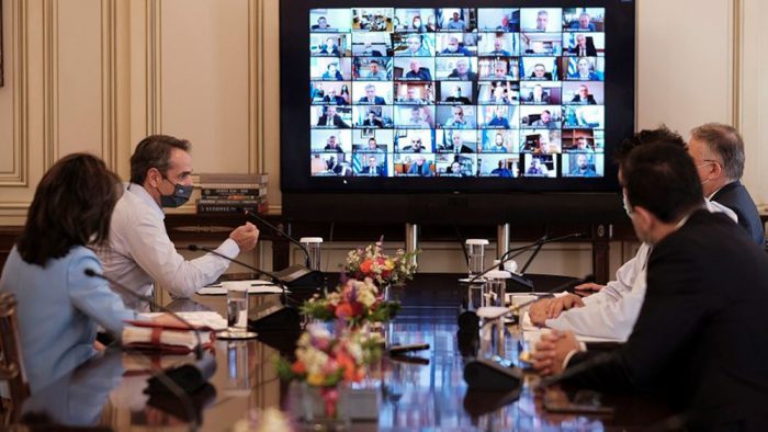 Μητσοτάκης και σε Αιτωλ/νάνες Δημάρχους: “Θέλω ένα  έργο το οποίο να ταυτιστεί με το 2021”