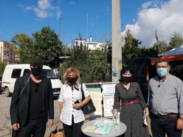 Διανομή μασκών και ενημερωτικού υλικού από την Μ. Σαλμά στη Λαϊκή Αγορά Αγρινίου