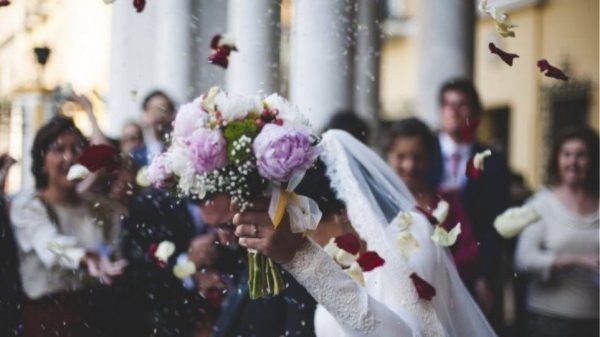 Αχαΐα: Έκαναν γλέντι γάμου εν μέσω κορωνοϊού και το πλήρωσαν… ακριβά