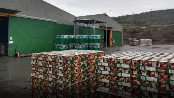 Κορωνοϊός – Ανησυχία στη Σκύδρα: Κρούσματα και σε μαθητές μετά το «λουκέτο» στην κονσερβοποιία