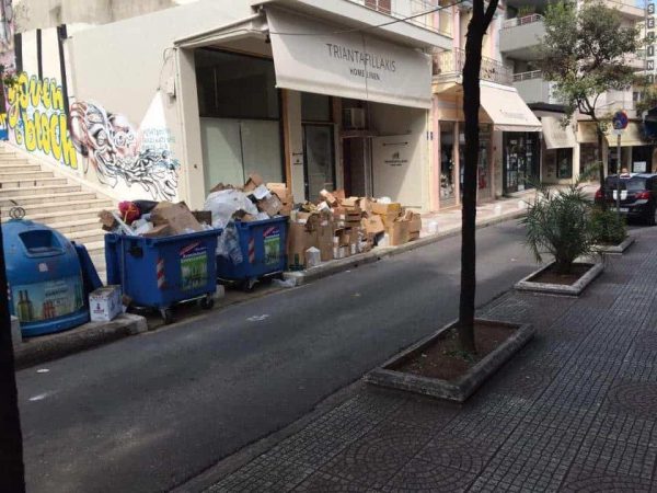 Σωκ. Κωστίκογλου: «Δεν αντιλαμβανόμαστε ότι οι εικόνες αυτές δεν μας τιμούν ως πολίτες και επαγγελματίες;»