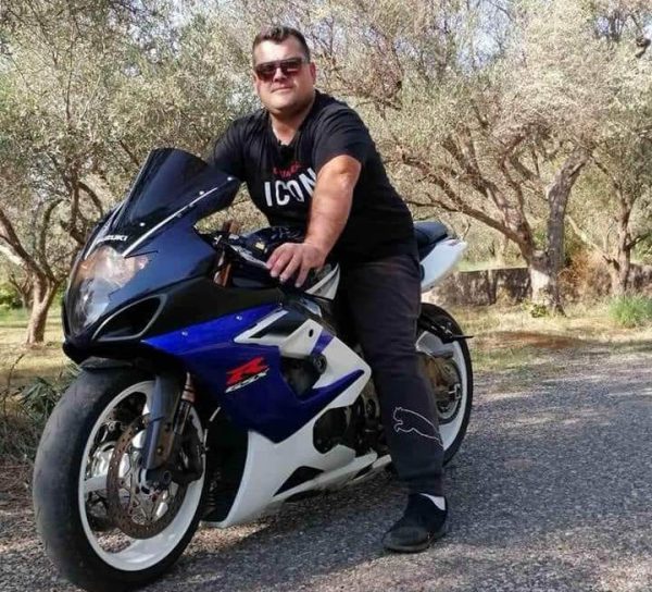 Παραβόλα: Συγκλονίζουν τα μηνύματα για το Γιώργο-Καλό ταξίδι φίλε μου έφυγες τόσο άδικα