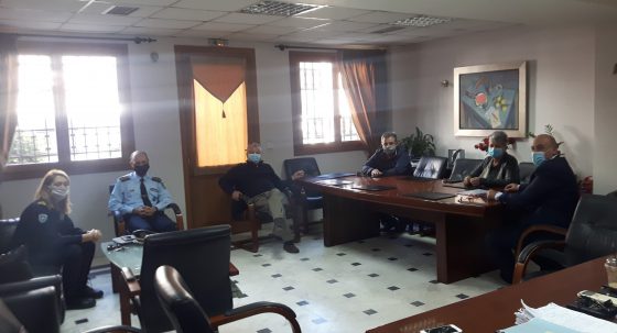 Σύσκεψη στο Δημαρχείο Ναυπακτίας για τον COVID-19